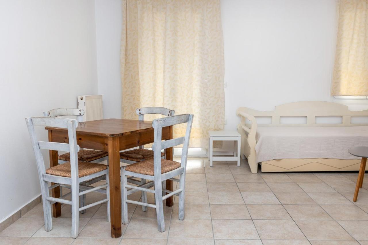Depis Economy Apartments Naxos City Exteriér fotografie